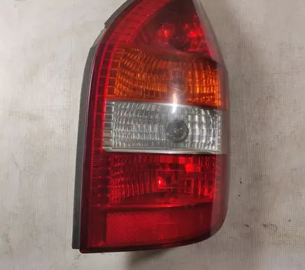 Opel Zafira A Rear/tail lights 62281