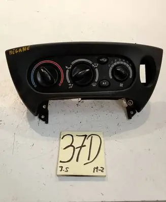 Renault Megane I Climate control unit 7700424021