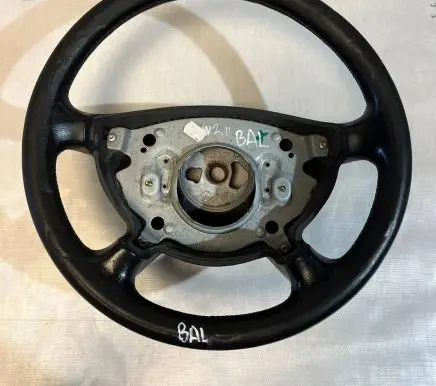 Mercedes-Benz E W211 Steering wheel A2114600203 2114600203 A21146021039