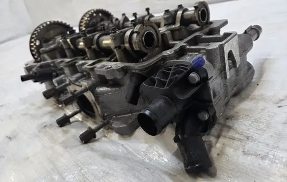 Opel Crossland X Engine head 9815566710
