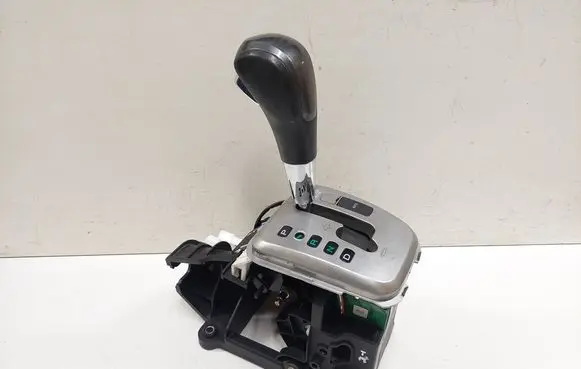 Chevrolet Captiva Gear shifter/selector S04688