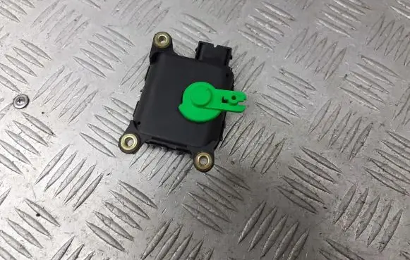 Audi A3 S3 8L A/C air flow flap actuator/motor 1J1907511D