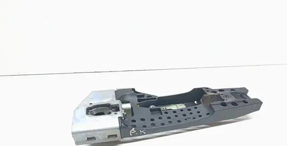 Audi A4 S4 B8 8K Front door exterior handle/bracket 8T01837885