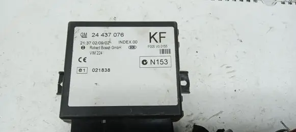 Opel Zafira A Comfort/convenience module 24437076