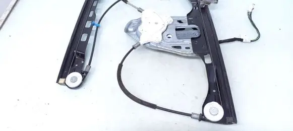 Mercedes-Benz C W203 Front door window regulator with motor A2118201742