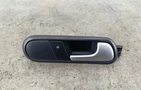Seat Ibiza III (6L) Front door interior handle 6L1837114E