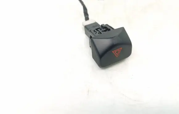 Nissan Note (E11) Hazard light switch 06019 6201s