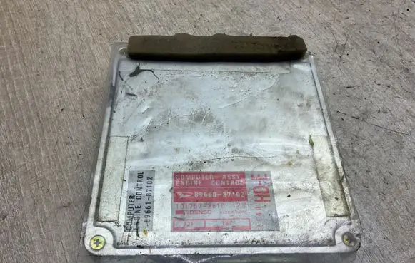 Honda Civic Engine control unit/module 8966087102 1017572610