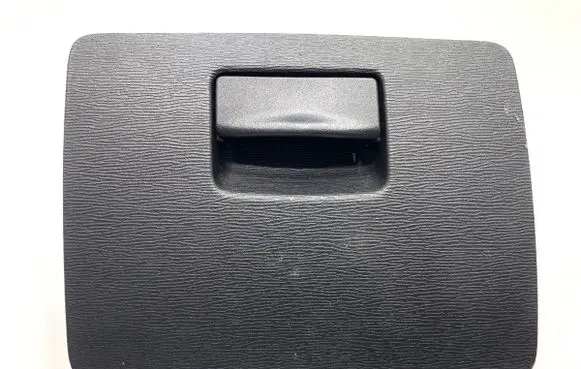 Toyota Avensis T270 Glove box set 55450-05010