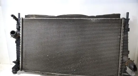 Ford Focus Coolant radiator