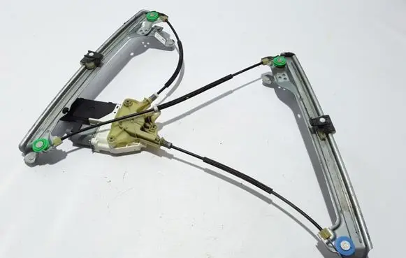 Renault Latitude (L70) Front window lifting mechanism without motor 807200010R