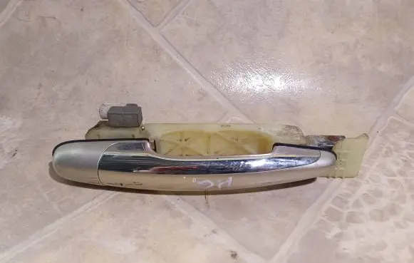 KIA Opirus Rear door exterior handle 050414
