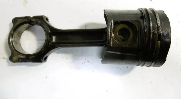 Renault Laguna II Piston 