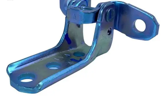 Mitsubishi L200 Front door upper hinge 5702A162