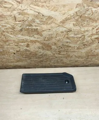 Porsche Cayenne (9Y0 9Y3) Foot rest pad/dead pedal 9Y1864777A