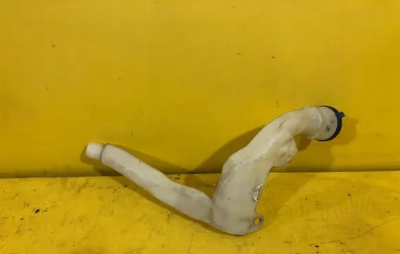 Citroen DS3 Lamp washer fluid tank RZ1R12P4K5