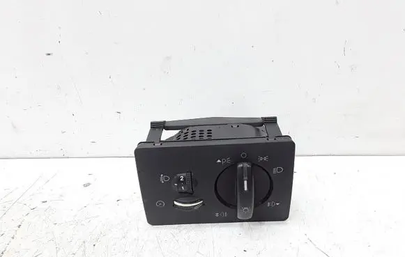 Ford Kuga I Light switch 7M5T13A024BA