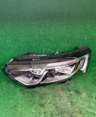 Renault Koleos II Headlight/headlamp 260600731R 90202912