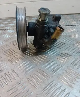 Power steering pump