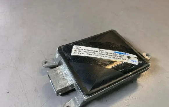 BMW 5 GT F07 Blind spot module 6873339 66326873339 66326885041