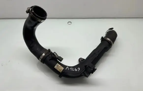 Volkswagen Golf Plus Intercooler hose/pipe 1K0145762HE SB12509