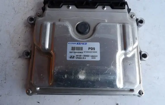 Hyundai i30 Engine control unit/module 3919904AG0 3919904AG010000 9001330009KD