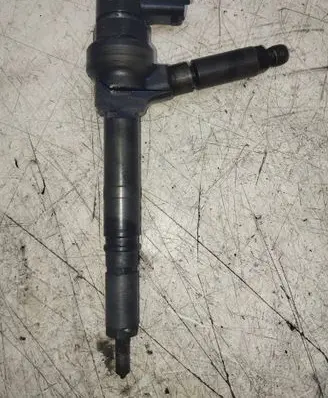Opel Astra H Fuel injector 0445110175