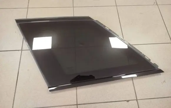 Land Rover Range Rover Sport L494 Rear side window 43R000073