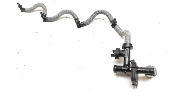 Renault Trafic III (X82) Fuel return line/hose 