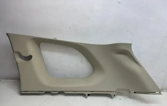 Mitsubishi Outlander (C) pillar trim 7230A692ZZ