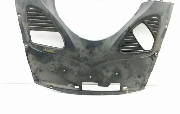 Engine bonnet/hood lock trim molding