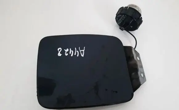 Mitsubishi Outlander Fuel tank cap