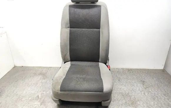 Volkswagen Transporter - Caravelle T5 Front passenger seat 7H0881303E