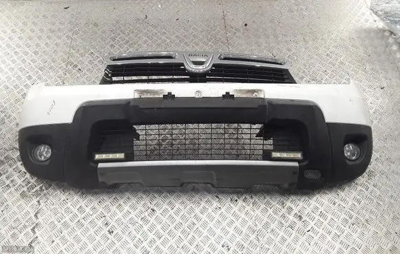 Dacia Duster Front bumper 620226286