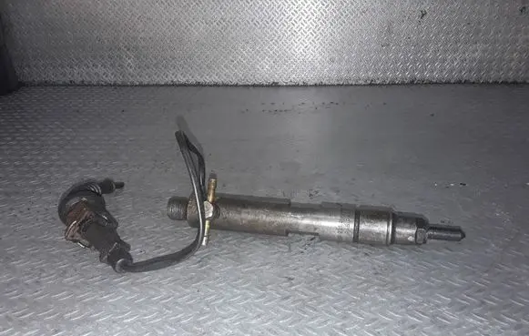 Ford Galaxy Fuel injector 028130201S