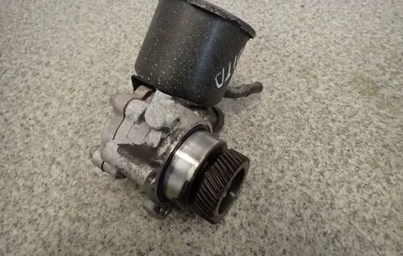 Power steering pump