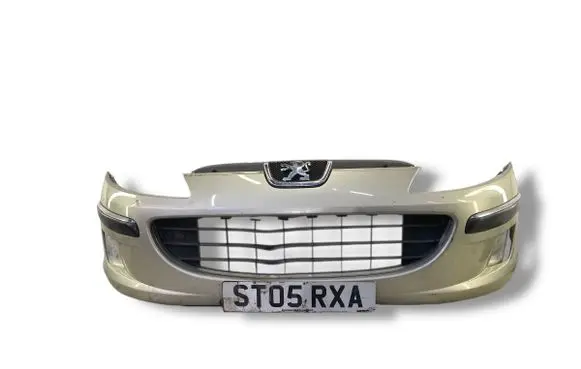 Peugeot 407 Front bumper
