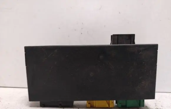 BMW 3 E36 Comfort/convenience module 61358360060 110187 05071810