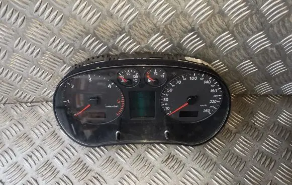 Speedometer (instrument cluster)
