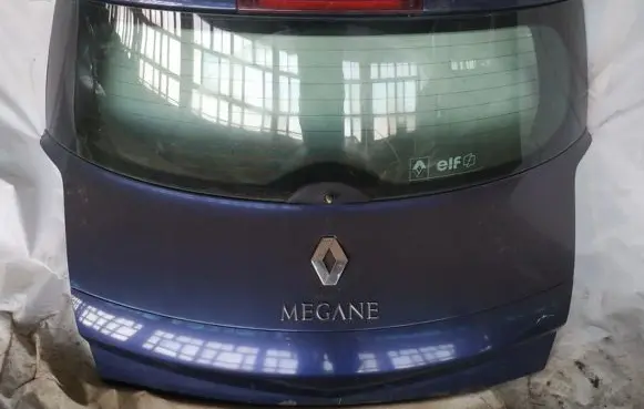 Renault Megane II Tailgate/trunk/boot lid melynas