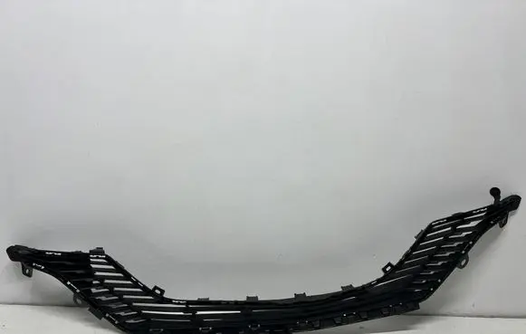 Front bumper lower grill