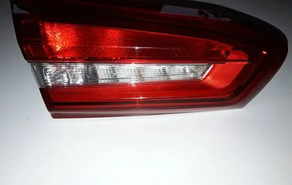Ford Focus Tailgate rear/tail lights JX7B13A603TA