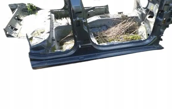 Skoda Octavia Mk2 (1Z) Sill