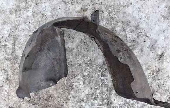 Mitsubishi Lancer X Front wheel arch liner splash guards 8J0821172B