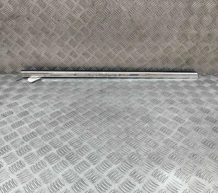Mercedes-Benz CLA C117 X117 W117 Door glass trim A1177250282