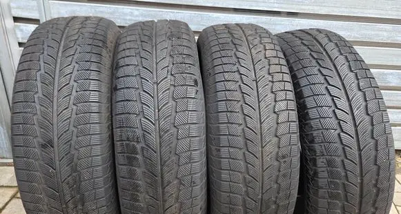 Jeep Grand Cherokee (WK) R17 winter tire 