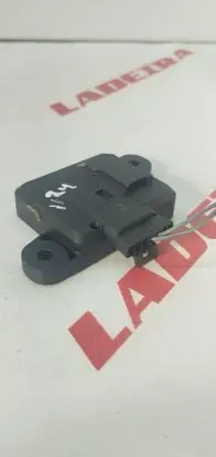 Opel Zafira A Airbag deployment crash/impact sensor 09133263 5WK42856 TGS0163539E