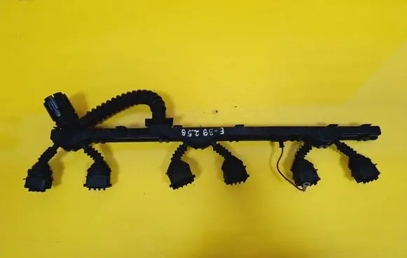 BMW 5 E39 Ignition plug leads 1703525