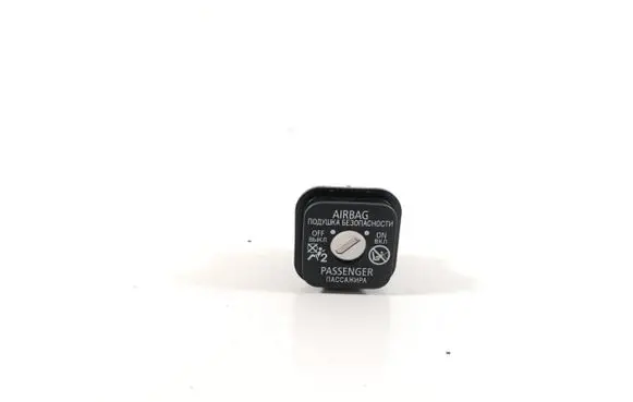 Mitsubishi Eclipse Cross Passenger airbag on/off switch 8610A080