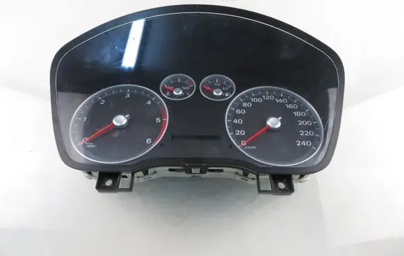 Speedometer (instrument cluster)